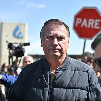Una por una, las cinco medidas cautelares impuestas a Jair Bolsonaro, acusado de intento de golpe de Estado 