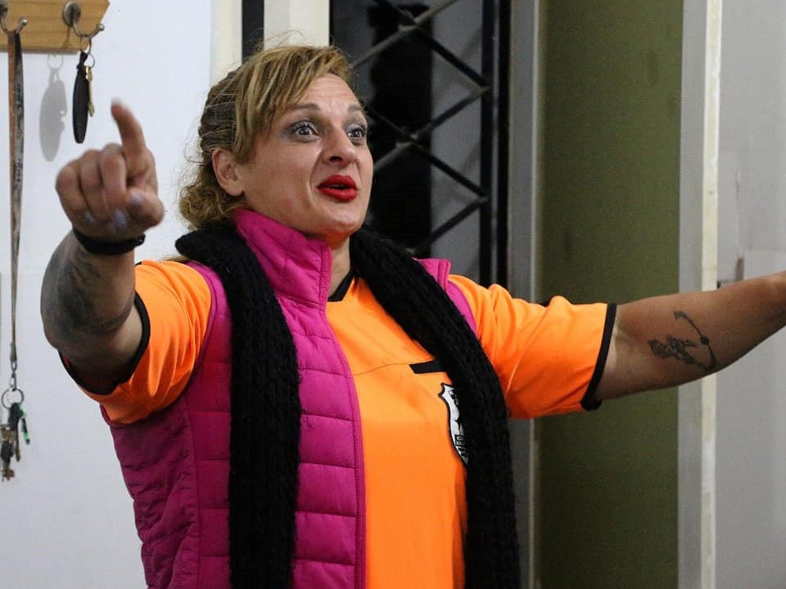La traición que marcó a una campeona: el dilema de la lealtad en el mundo del boxeo En un momento en que la vida de Alej... Descubre más sobre boxeo, trauma,...