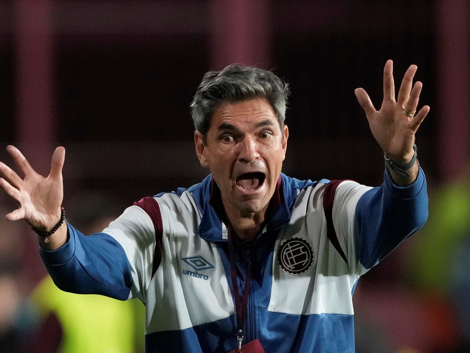 El encuentro que promete emociones en el Bajo Flores Este fin de semana, el fútbol argentino vibrará con el partido entr... Descubre más sobre sigue, fc barc...
