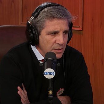 Dólar: la super tasa que pagó Luis Caputo no convenció al mercado y el oficial llegó a los $ 1.325 por primera vez