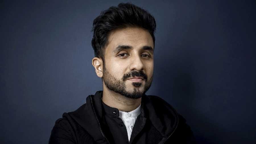 Stream It Or Skip It: ‘Vir Das: Fool Volume’ On Netflix, An Indian Comedian Rediscovers His Voice