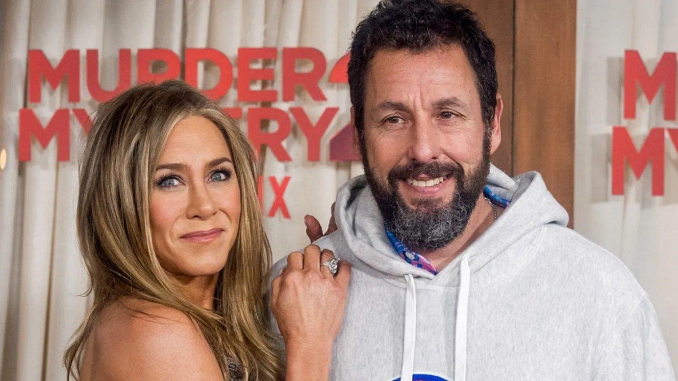Sólo dura hora y media, está en Netflix y nos demostró que Adam Sandler vale realmente la pena