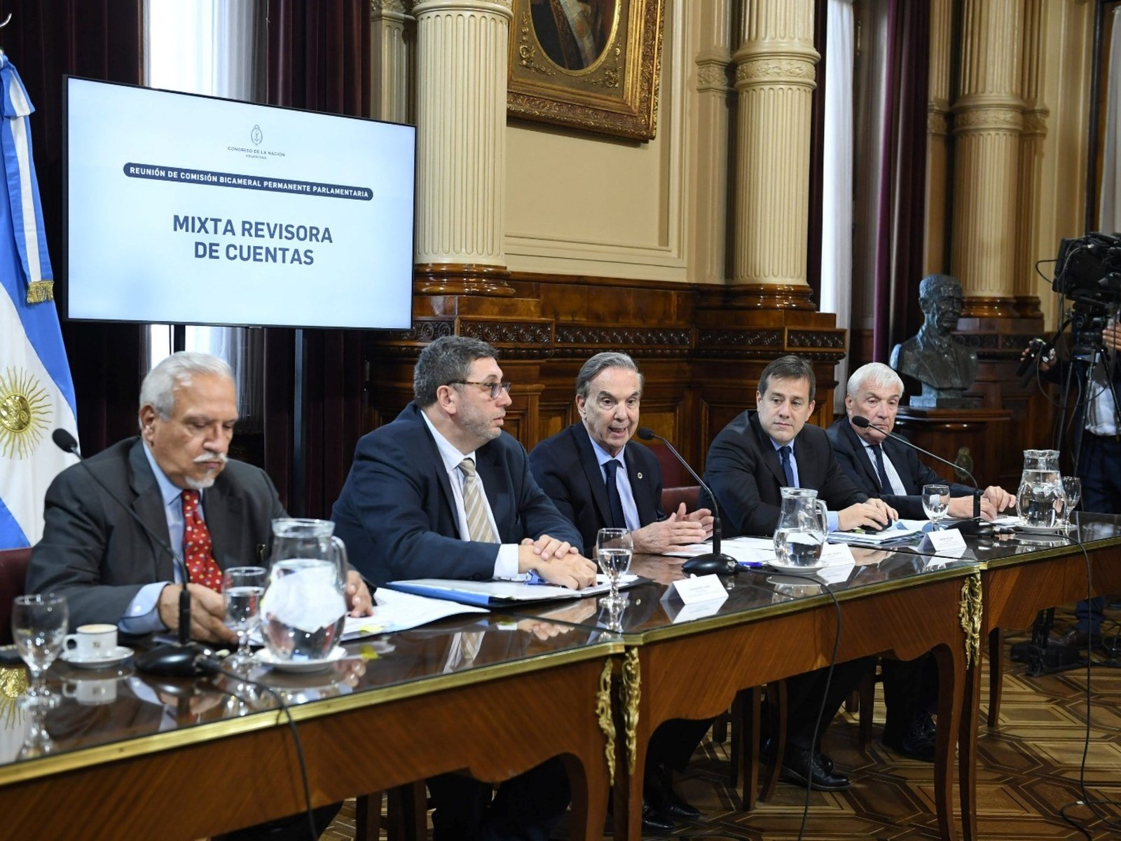 La crisis de control fiscal en tiempos de incertidumbre política La Auditoría General de la Nación (AGN) se encuentra en... Descubre más sobre proceso, refle...