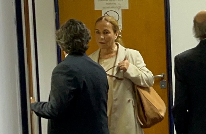 Declara María cantero por la causa de Seguros. Foto Federico López Claro 