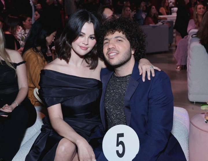 Selena Gomez y Benny Blanco van a tener una boda íntima en septiembre. Foto: AFP. 