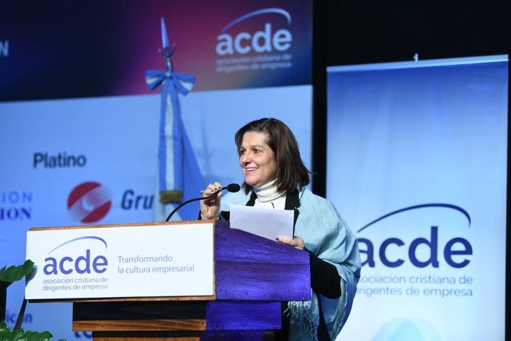 Silvia Bulla presidenta de ACDE