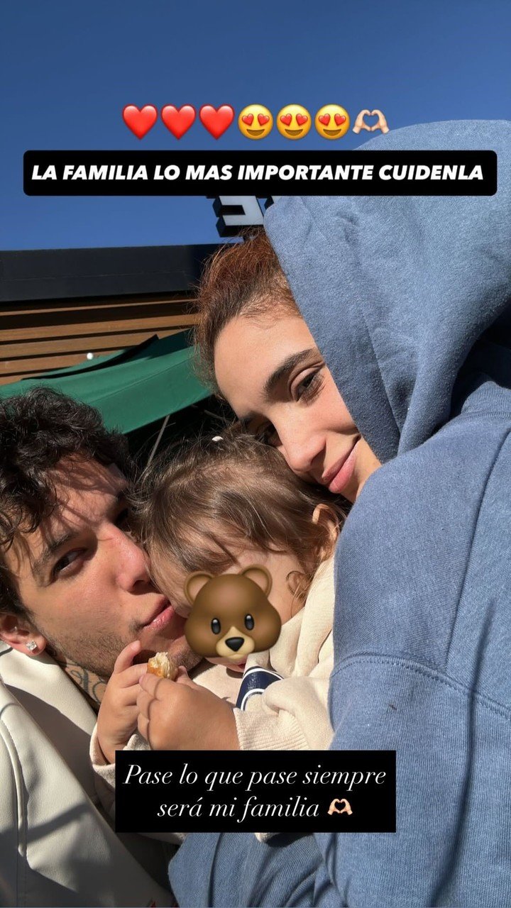 El encuentro Melody Luz y Alex Caniggia con la hija de ambos que habría despertado los celos del novio de ella, Santiago del Azar. Foto: Instagram.