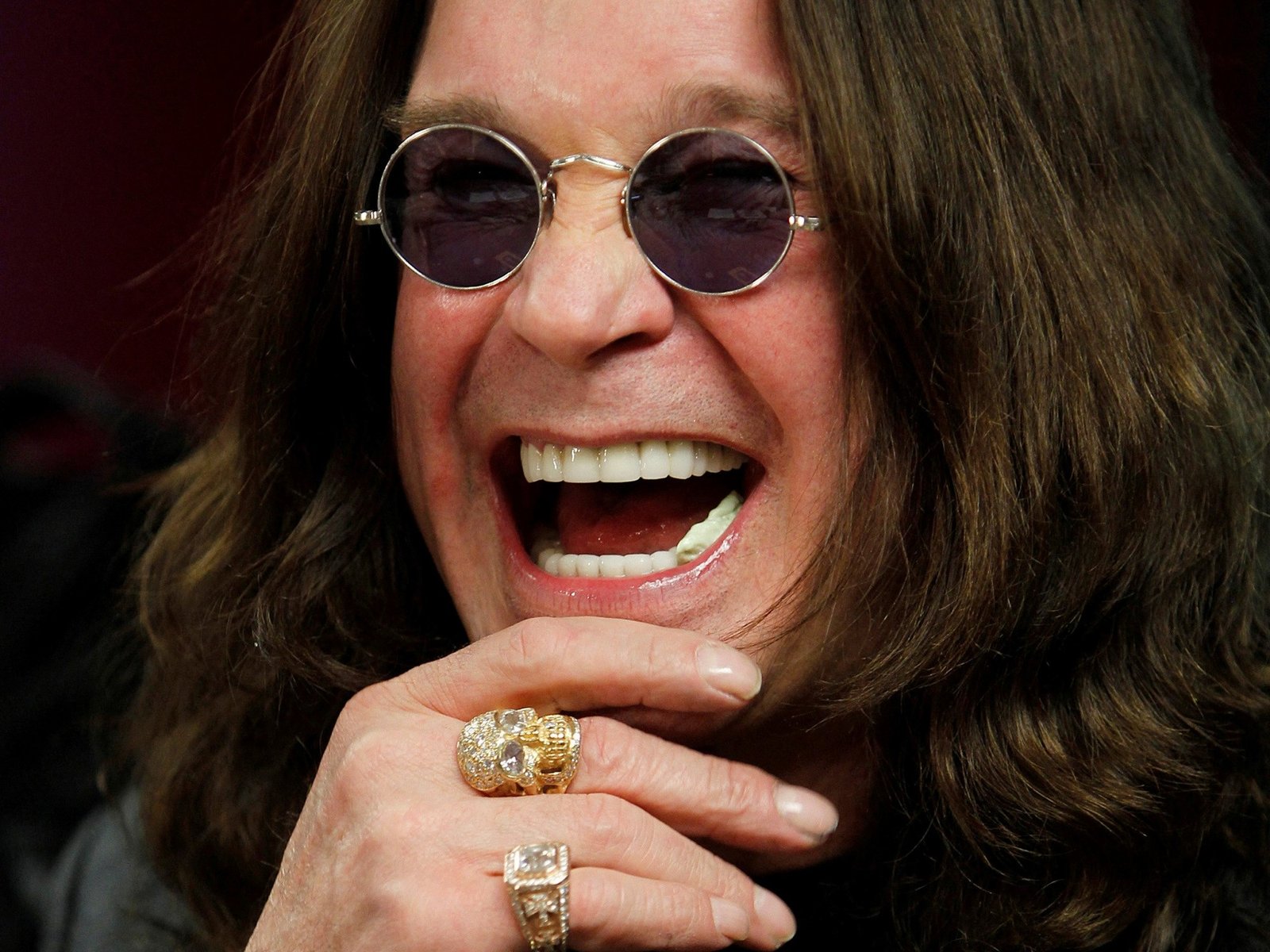 Un legado inquebrantable: la huella de un ícono del heavy metal El mundo de la música ha recibido una noticia que ha est... Descubre más sobre artistas, most...