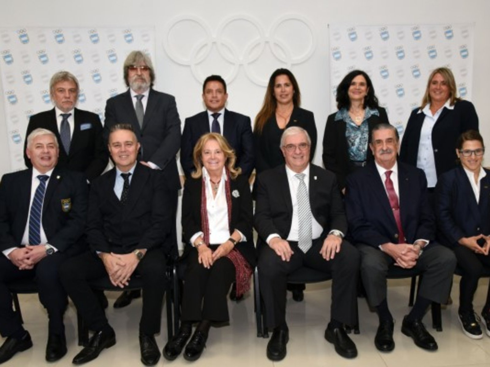 Un cambio en la dirección del deporte argentino: la voz de los atletas se fortalece En una clara muestra de evolución de... Descubre más sobre trayectorias, ...