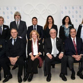 La nueva conducción del Comité Olímpico Argentino: Paula Pareto y Germán Chiaraviglio asumieron sus puestos en la Mesa Directiva