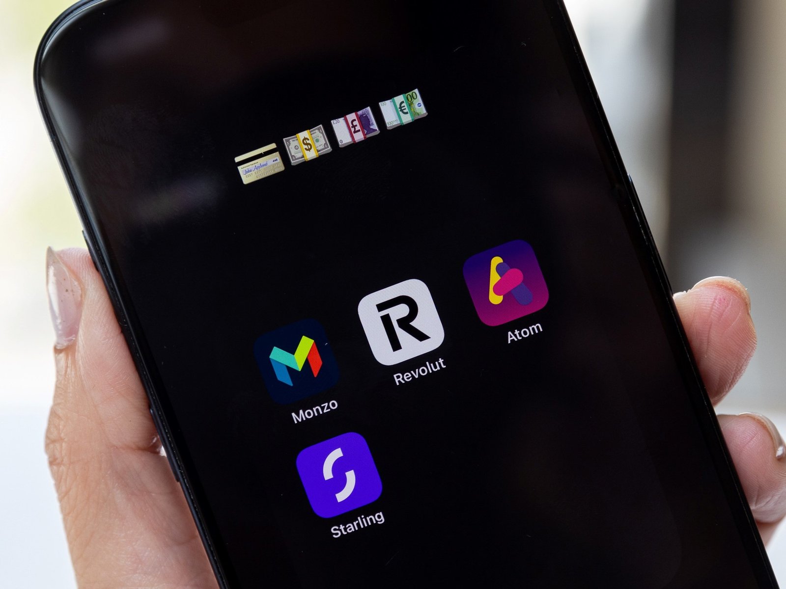  La irrupción de la banca digital en la economía argentina La llegada de nuevos actores al sector bancario digital e... Descubre más sobre preferencias, ...