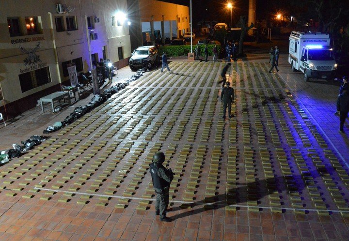 En total eran 1.690 paquetes de marihuana.