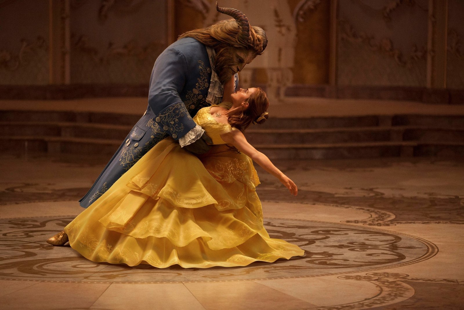 Emma Watson y Dan Stevens protagonizaron el remake del clásico de Disney. Foto: Archivo Clarín.