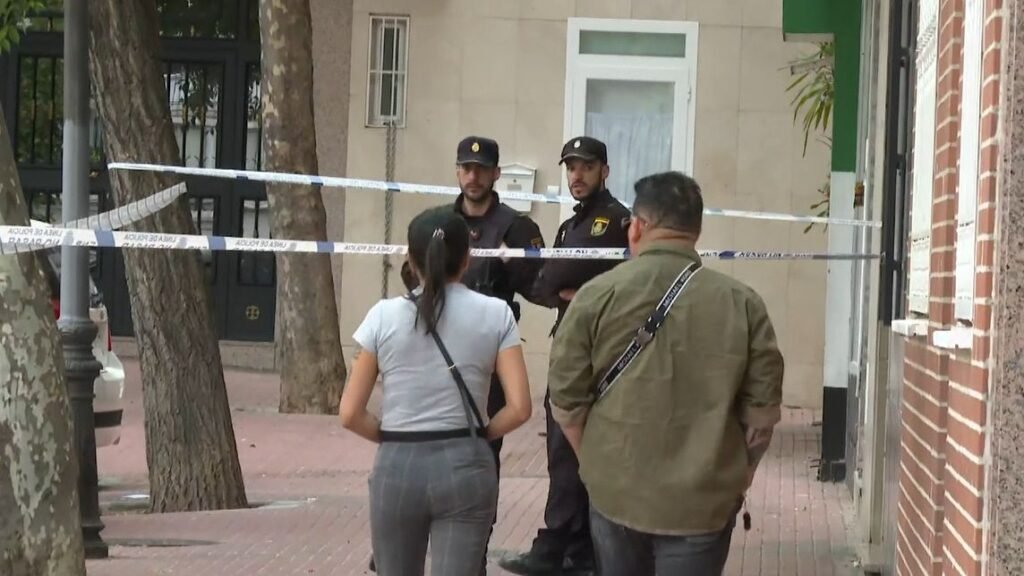 Imagen relacionada con Mujer apuñalada por su ex en Sierra de los Padres; su cuñada la rescató y fue operada de urgencia.