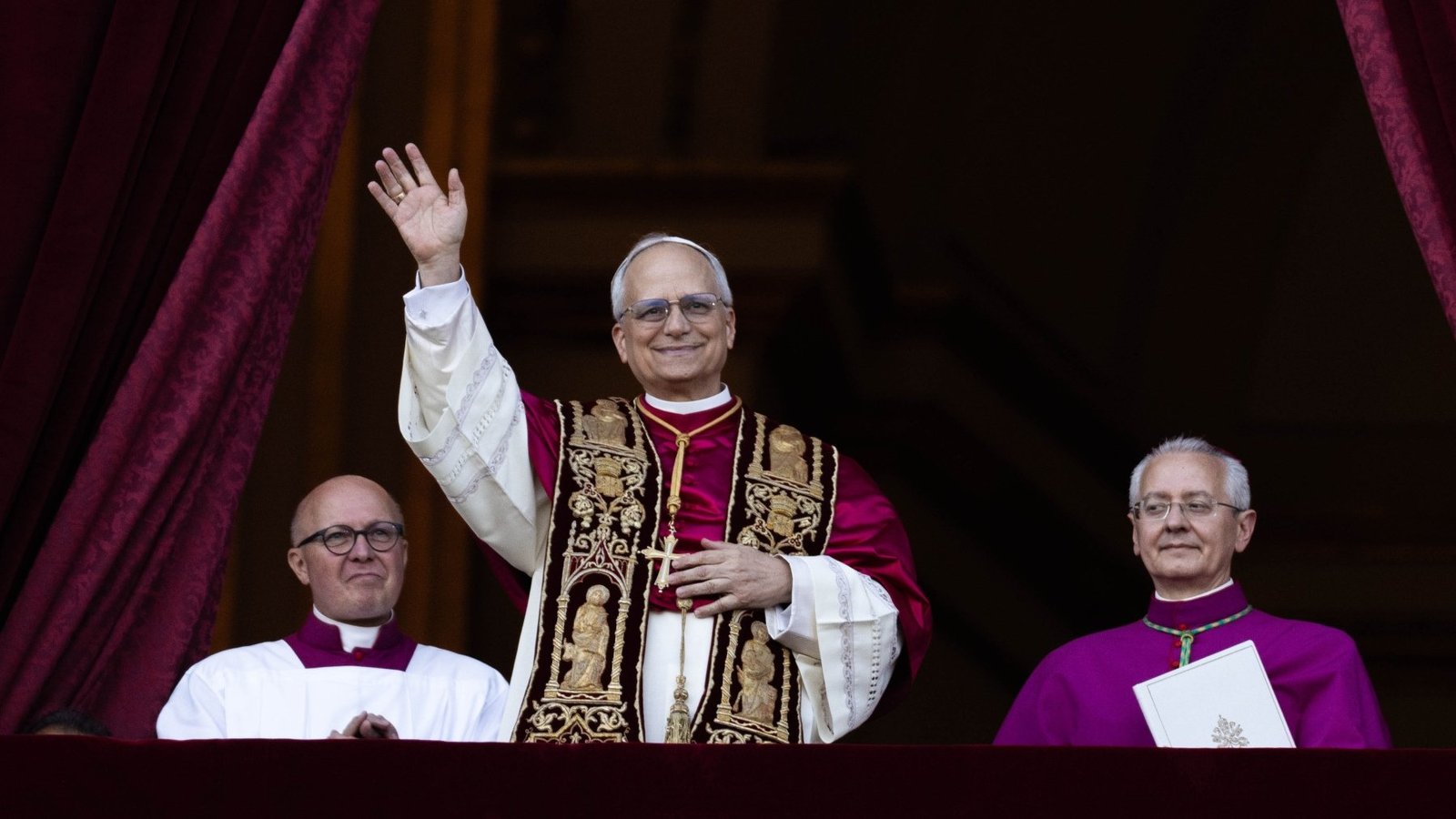 El papa León XIV se aleja de Francisco con un duro mensaje sobre el hombre y la mujer en El Cronista, Internacionales