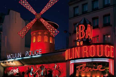 Vuelven a girar las aspas del Moulin Rouge, el cabaret más famoso de París en Redacción Clarín, Catorce