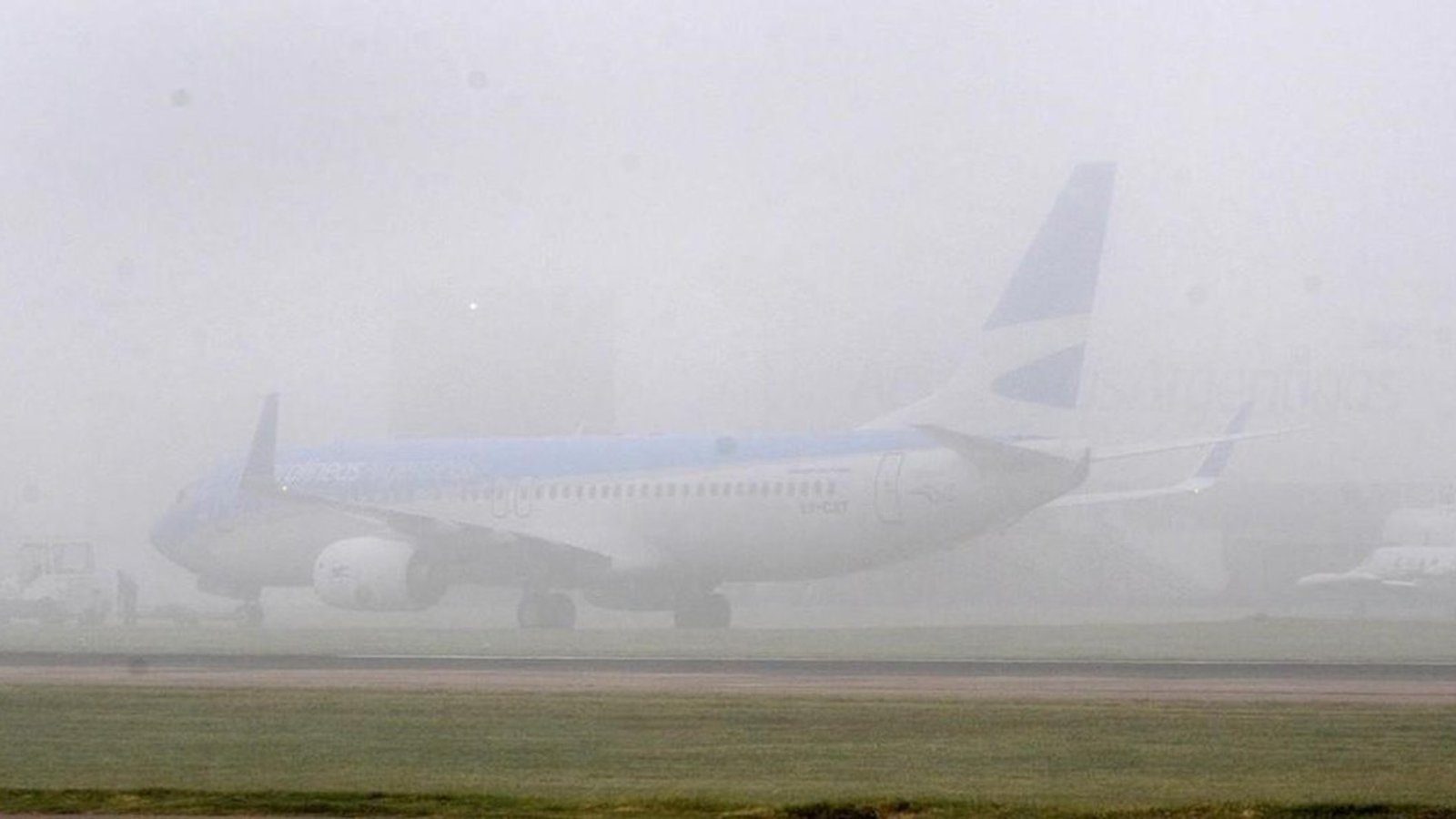 La niebla y Ezeiza tuvieron su peor día en años en Aeropuertos, Destacados