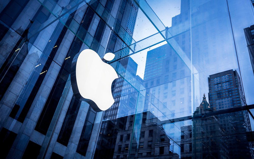 Apple apela la "sin precedentes" multa de €500 millones impuesta por la UE por su tienda de aplicaciones. iPhone