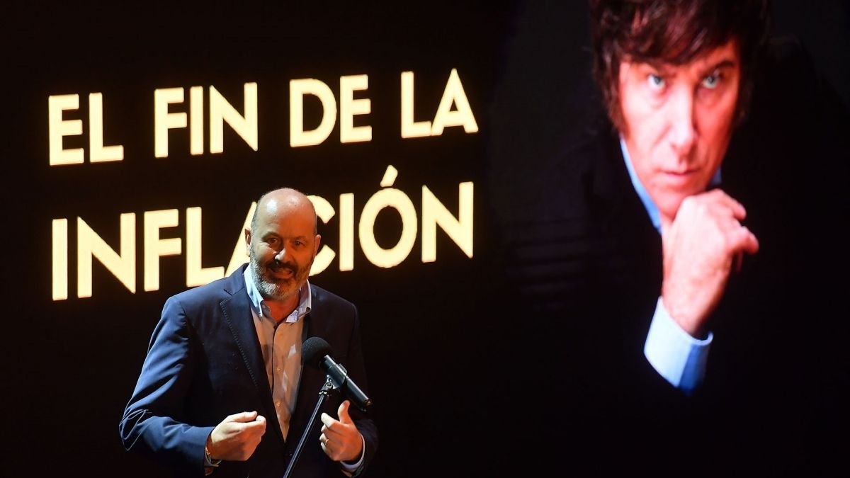 Radiografía de las 101 desregulaciones de Sturzenegger en El Cronista, Economía