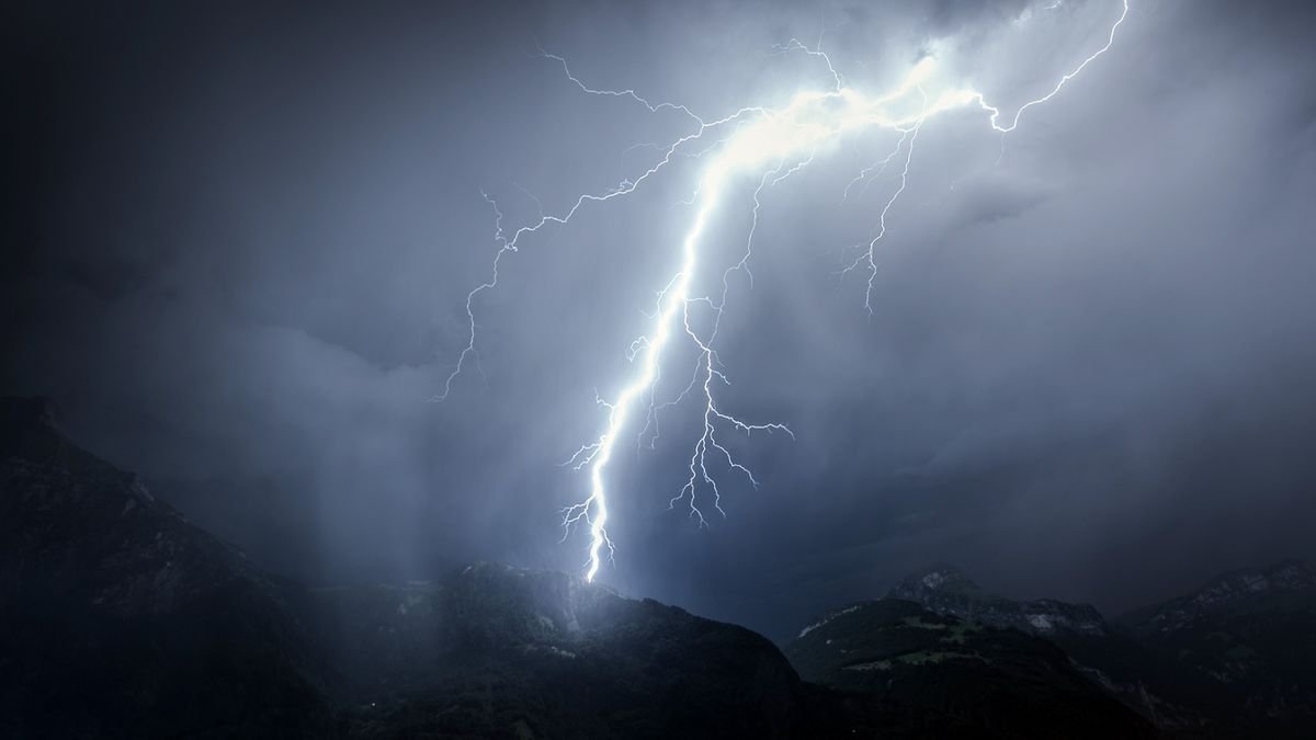 Se aproxima una fuerte ciclogénesis que traerá tormentas con granizo y ráfagas de viento en El Cronista, Información General