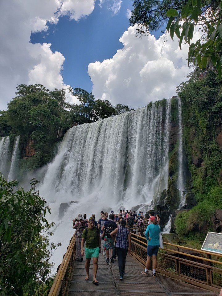 Imagen relacionada con Iguazú registra récord de visitantes en receso invernal y prevé un pico turístico la próxima semana.
