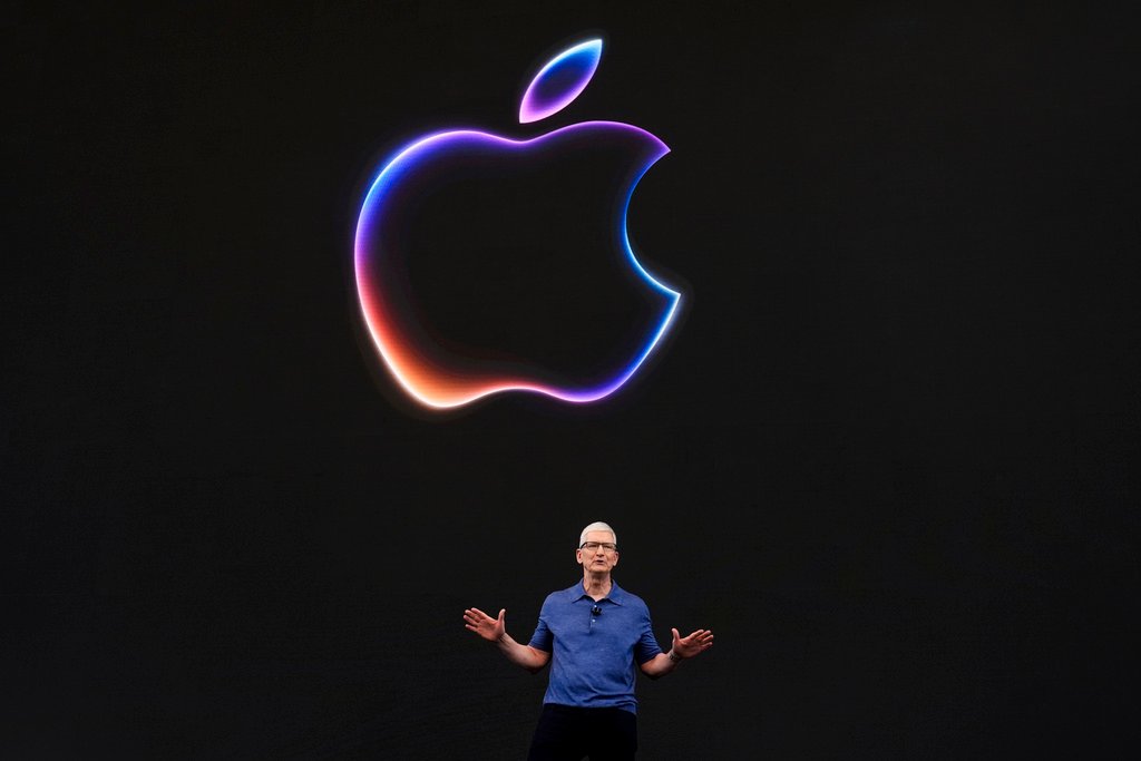 Apple estaría considerando permitir que Anthropic y OpenAI potencien a Siri. Siri