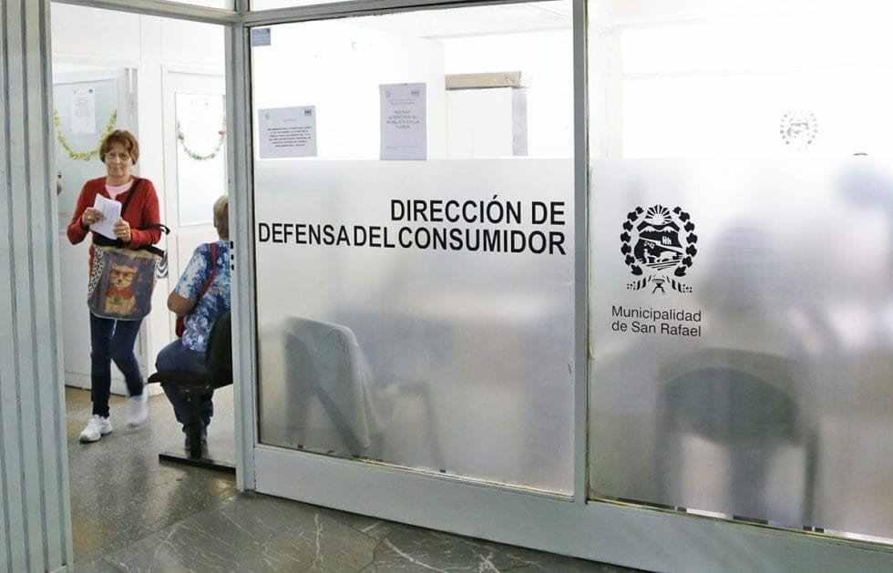Imagen relacionada con Protección al Consumidor recuperó 149 millones de pesos tras resolver denuncias de usuarios.
