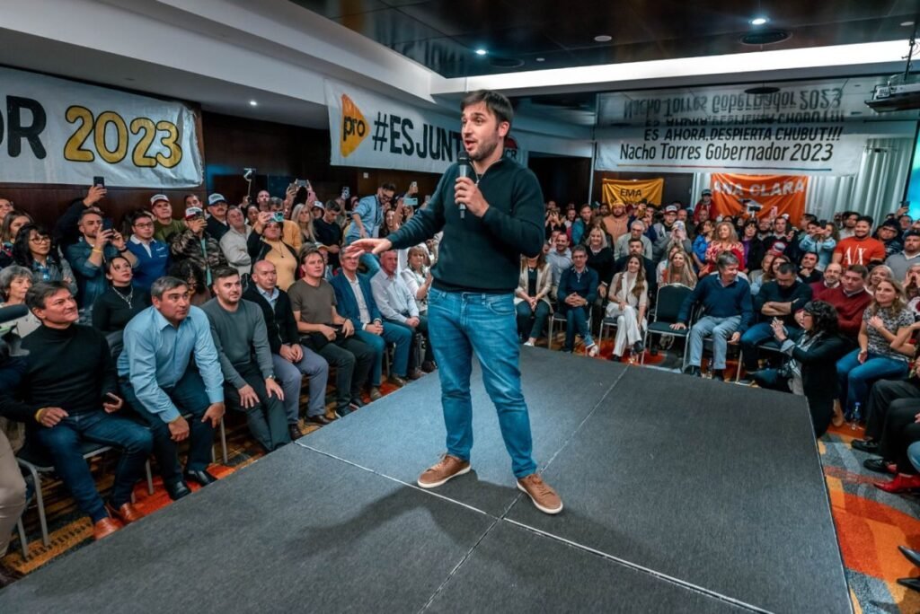 Imagen relacionada con Torres reunió a jóvenes de Despierta Chubut para fomentar la participación ciudadana en Trelew.