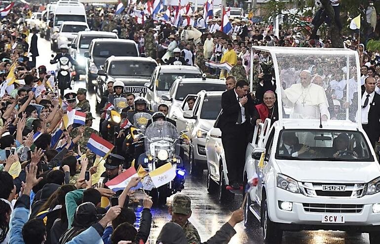 Imagen relacionada con El papa Francisco, argentino, marcó a su país en su histórica visita a Paraguay hace diez años.