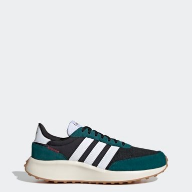 Zapatillas Adidas por $ 50.000 en El Cronista, Información General
