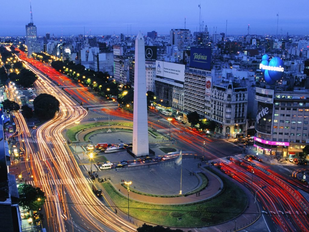 Sin salir de Buenos Aires en El Cronista, Información General