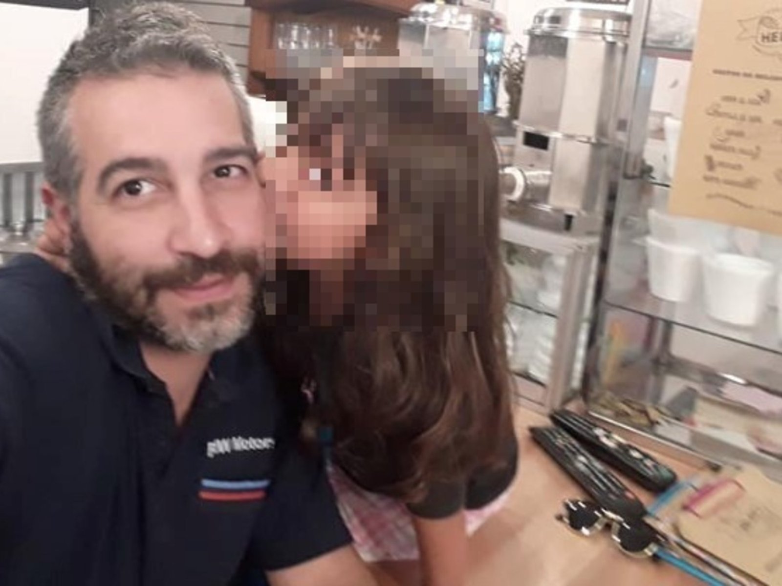  Las sombras de la injusticia: dos vidas marcadas por acusaciones erróneas El sistema judicial se enfrenta a retos c... Descubre más sobre cuando, separa...