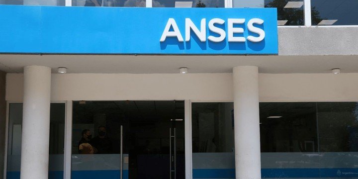 Asignación Universal por Hijo (AUH) y Asignación Familiar por Hijo: cuándo cobro en julio de 2025