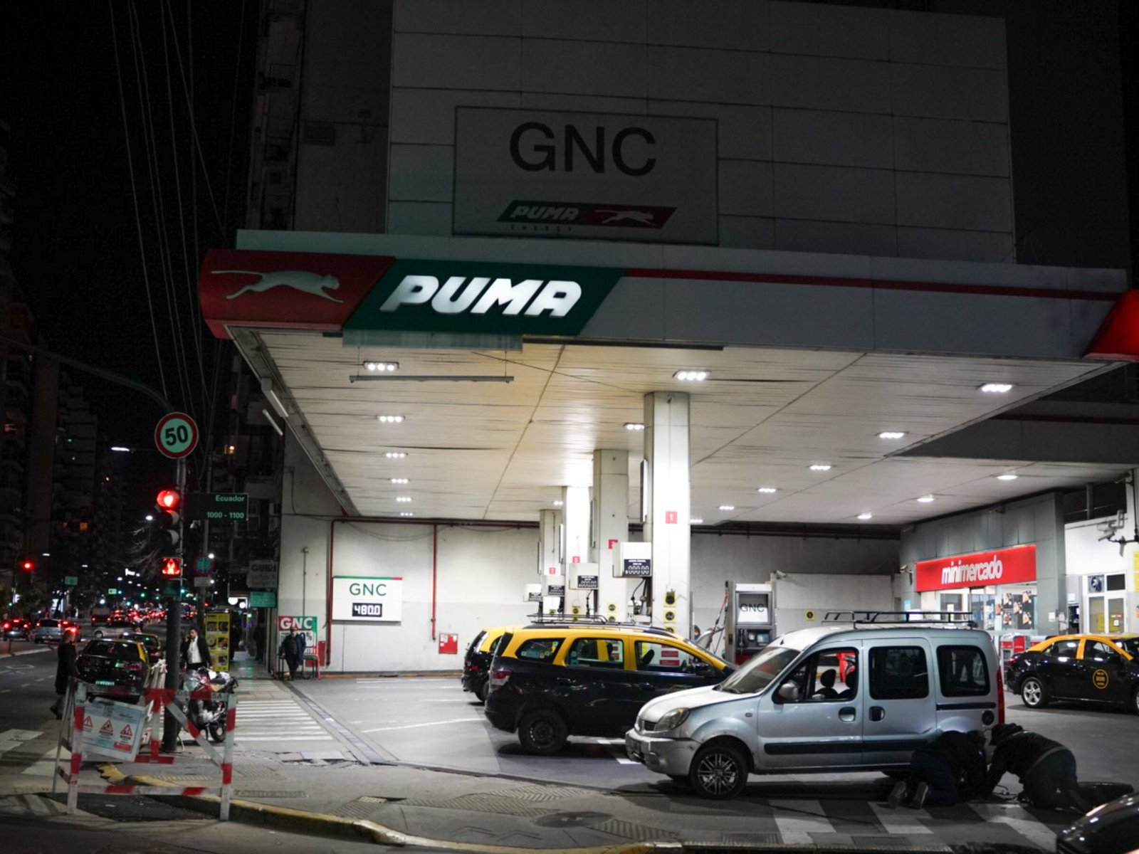  La encrucijada energética del país: entre el suministro y la economía La reciente crisis energética ha puesto de re... Descubre más sobre dilema, genera...