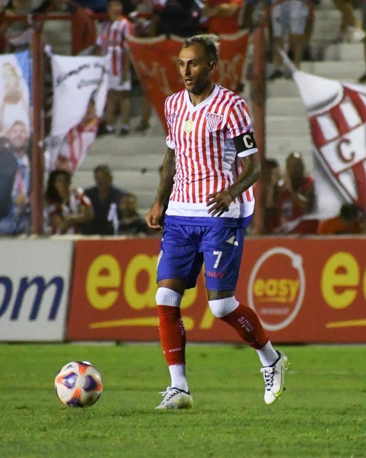 Francesco Celeste se lució como volante ofensivo y capitán de Los Andes hace un par de temporadas. (Foto: @clublosandes)