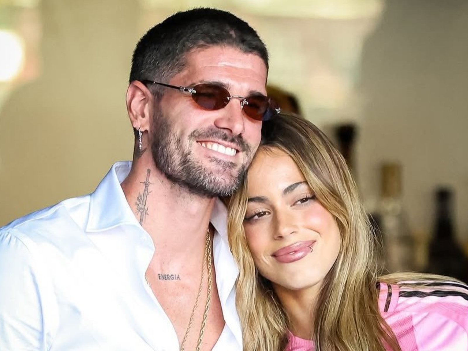 Una nueva vida en la ciudad del sol: el paso de Tini y Rodrigo hacia la convivencia La historia de amor entre Tini Stoes... Descubre más sobre carreras, rode...