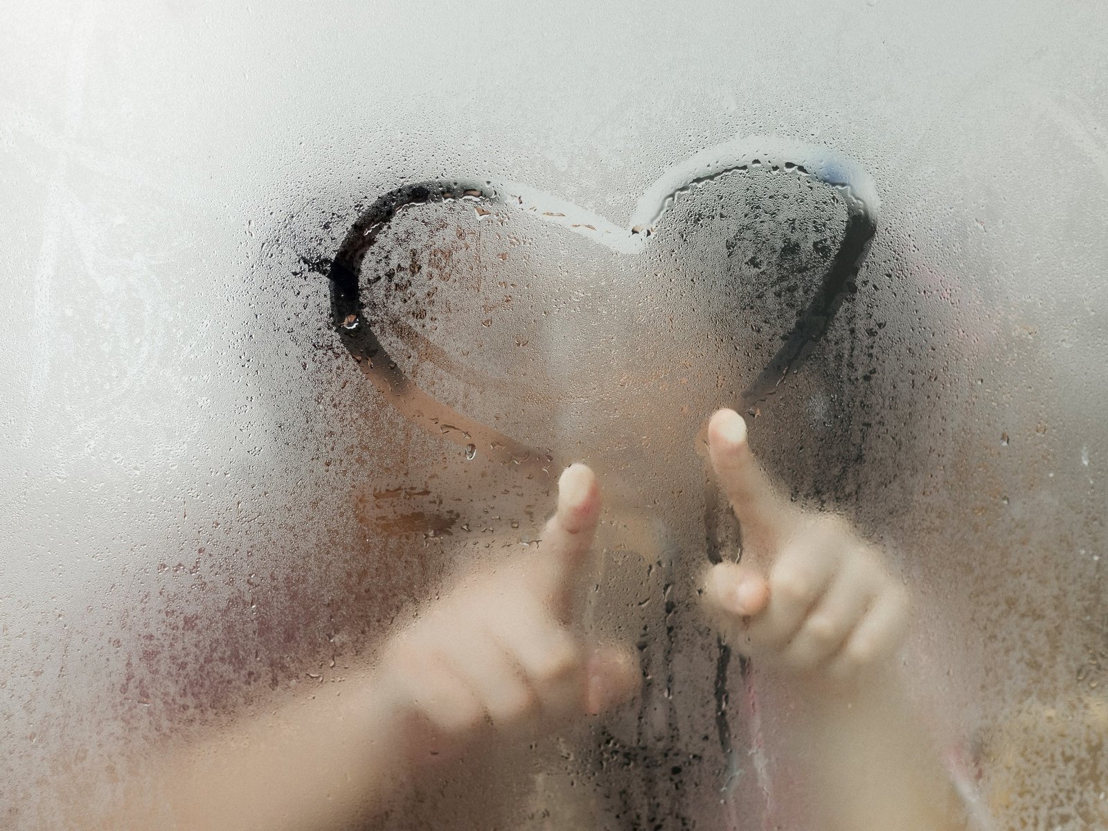 Productos de higiene suaves y técnicas de asistencia (Foto: ilustración Shutterstock)