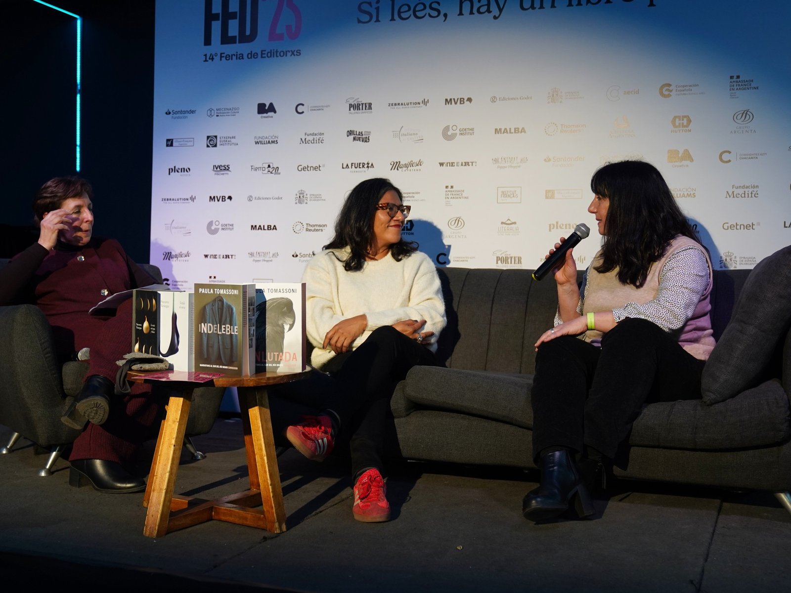 Explorando el Duelo: La Literatura como Refugio y Reflexión En el marco de la Feria de Editores (FED), que se celebra en... Descubre más sobre certeza, sanar...