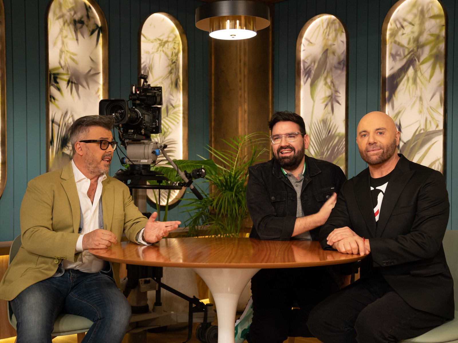 El regreso de un fenómeno televisivo que sigue cautivando al público El mundo del entretenimiento argentino se agita ant... Descubre más sobre damián, juego,...