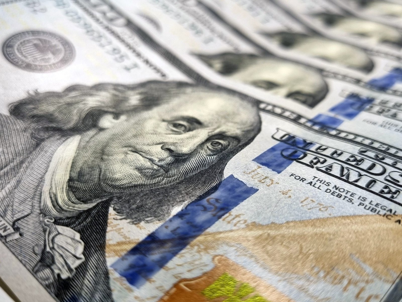  El dilema cambiario: una moneda en ascenso y sus múltiples repercusiones La economía argentina enfrenta un momento ... Descubre más sobre también, actua...