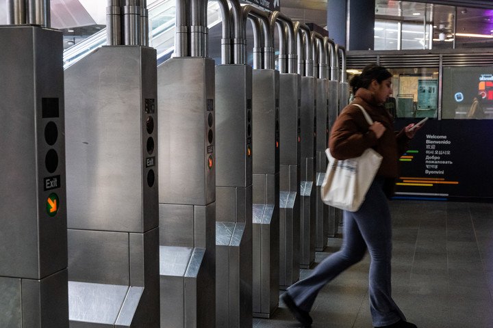 Cómo acceder a un beneficio para pagar menos en el metro de NYC.