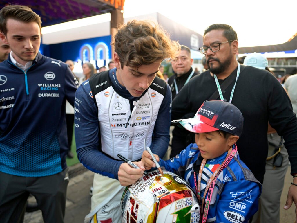 AUTO-PRIX-F1-MEX-PRACTICE