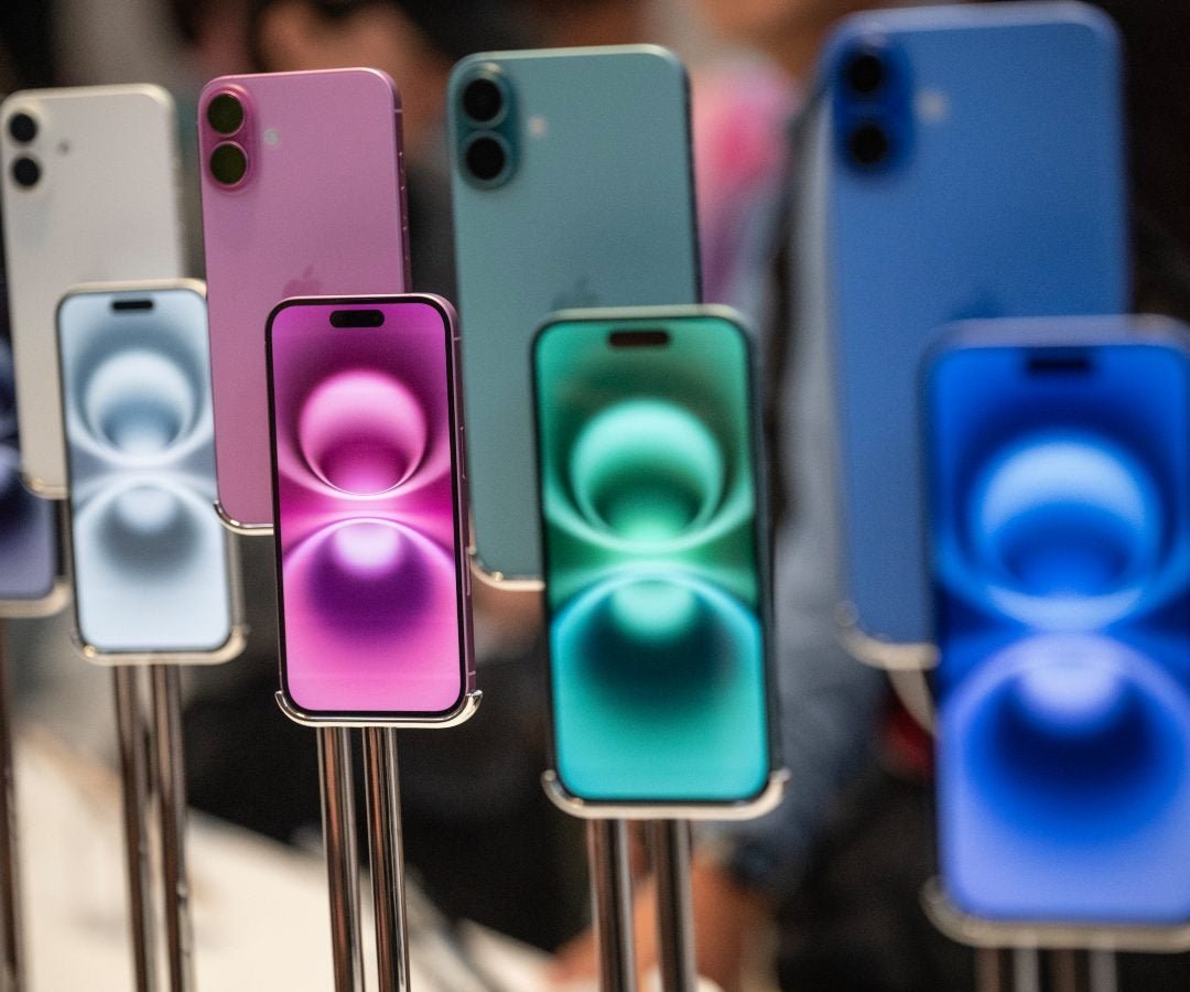 Apple invertirá otros 100 mil millones de dólares en EE. UU. para evitar aranceles. iPhone