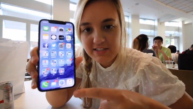 Apple demanda a un YouTuber que filtró el nuevo rediseño del software “Liquid Glass” de iOS 26. Parece que solo escribiste "ios". Si necesitas que traduzca algo más o un texto específico, por favor compartilo y con gusto te ayudo.