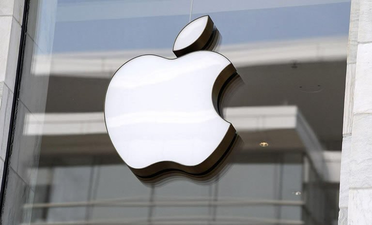 Apple anuncia un plan de fabricación en EE. UU. por 100 mil millones de dólares tras la presión de Donald Trump. iPhone