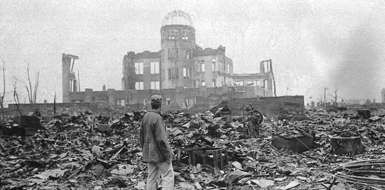 Las huellas imborrables de la devastación en el turismo contemporáneo En un mundo donde la memoria histórica y el turism... Descubre más sobre fundamental, c...